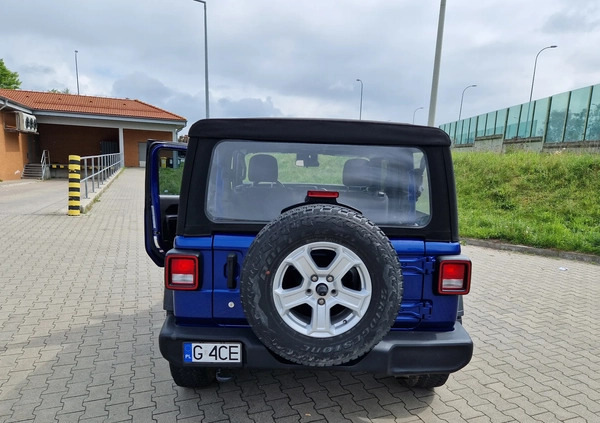 Jeep Wrangler cena 124000 przebieg: 69000, rok produkcji 2018 z Gdańsk małe 137